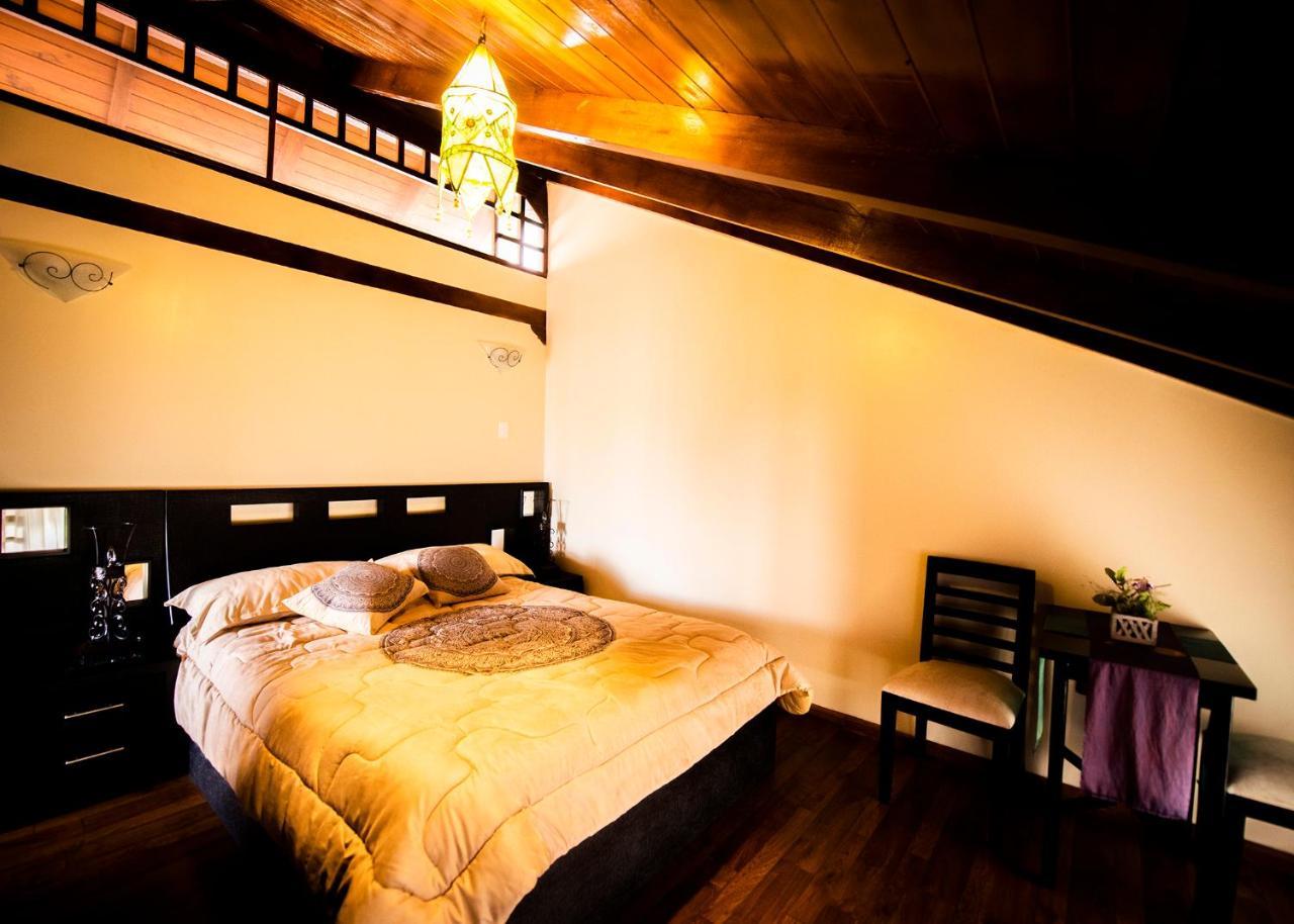 Hostal Dulce Hogar Латакунґа Екстер'єр фото